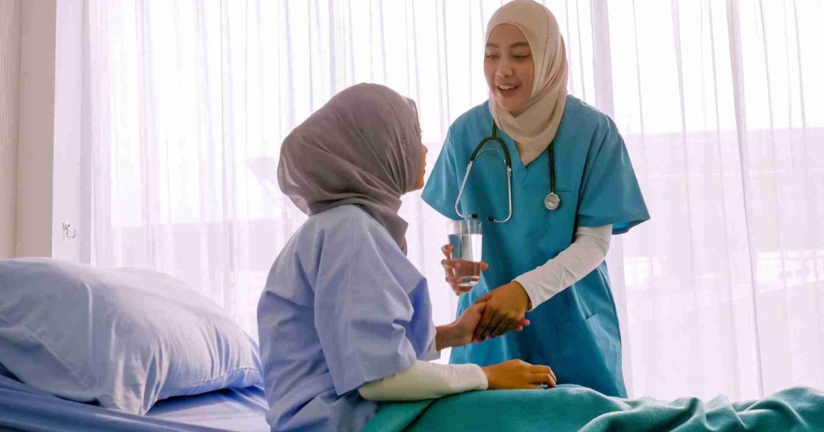 Akademi Kebidanan Berperan Penting Cetak Tenaga Kesehatan Profesional