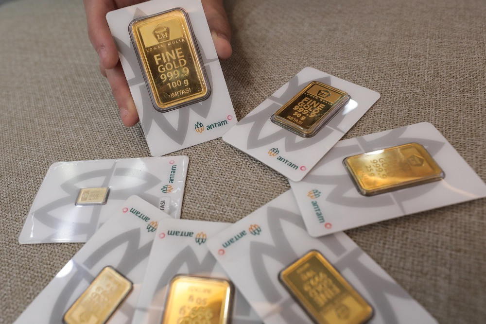 Tembus Rekor Tertinggi, Harga Emas Antam Melambung ke Rp3,08 Juta Per Gram