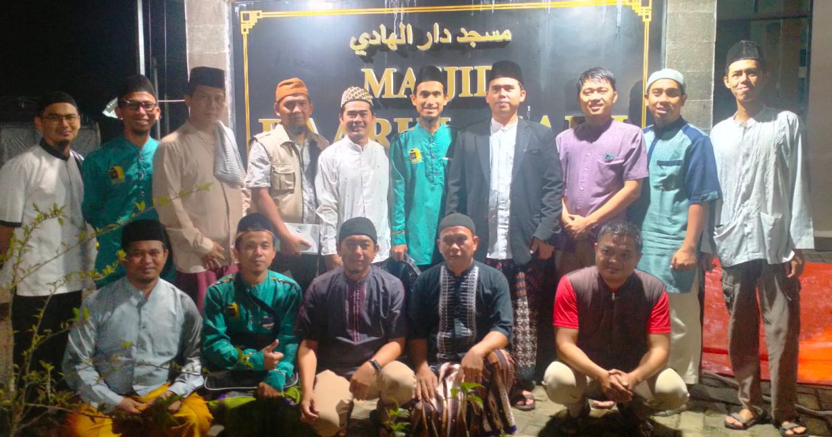 Momen Bukber di Masjid Darul Hadi Cileungsi, Ajang Pererat Solidaritas Warga