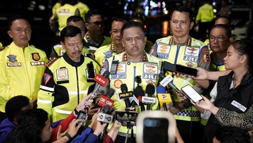 Momen Penuh Penghormatan: Kakorlantas Polri Tutup Operasi Ketupat 2026, Kenang Polisi Gugur Saat Jaga Arus Mudik
