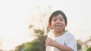 Antisipasi Gelombang Panas, Malaysia Izinkan Guru dan Siswa Kenakan Seragam Olahraga di Sekolah