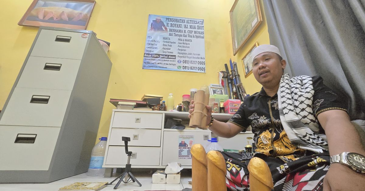 Mengenal Haji Monas, Cucu Mak Irot yang Viral Usai Dihadiahi Pajero Sport: Menjaga Warisan Kejantanan!