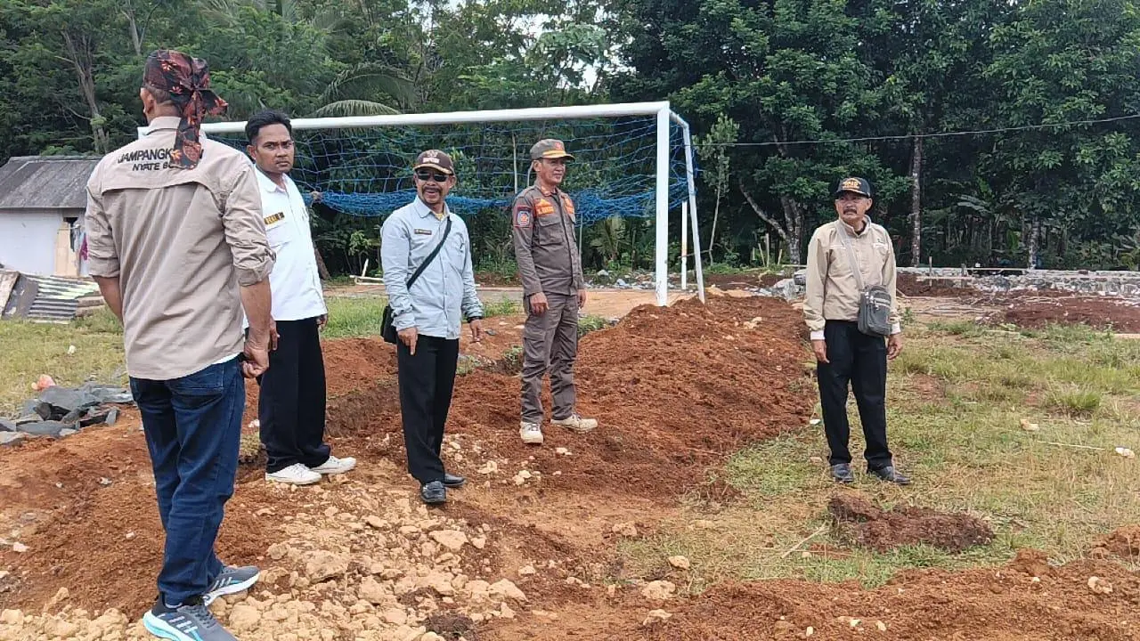 Camat Dading, Tinjau, Koperasi Desa Merah Putih, Tindak Lanjut, Instruksi Presiden 2025