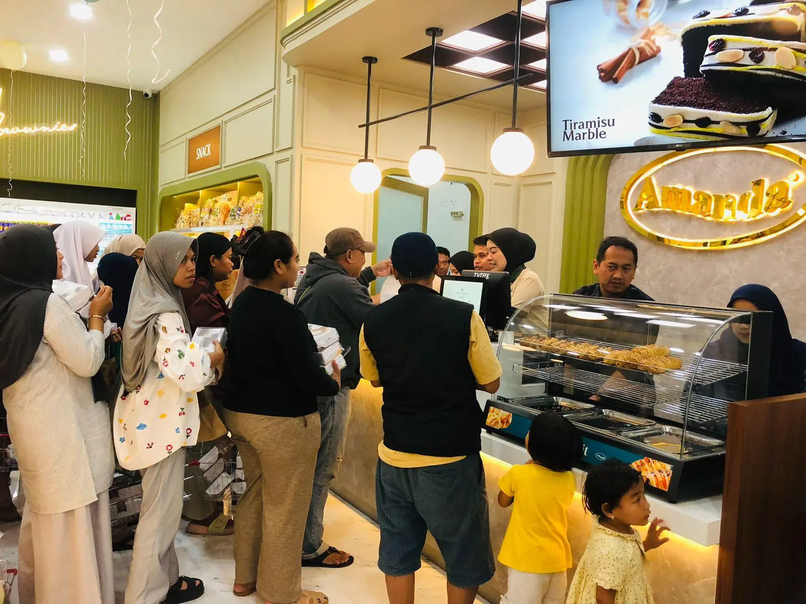 Amanda Brownies Resmikan Outlet ke-149 di Bogor Timur: Konsep Kuliner Terpadu Dukung UMKM Lokal