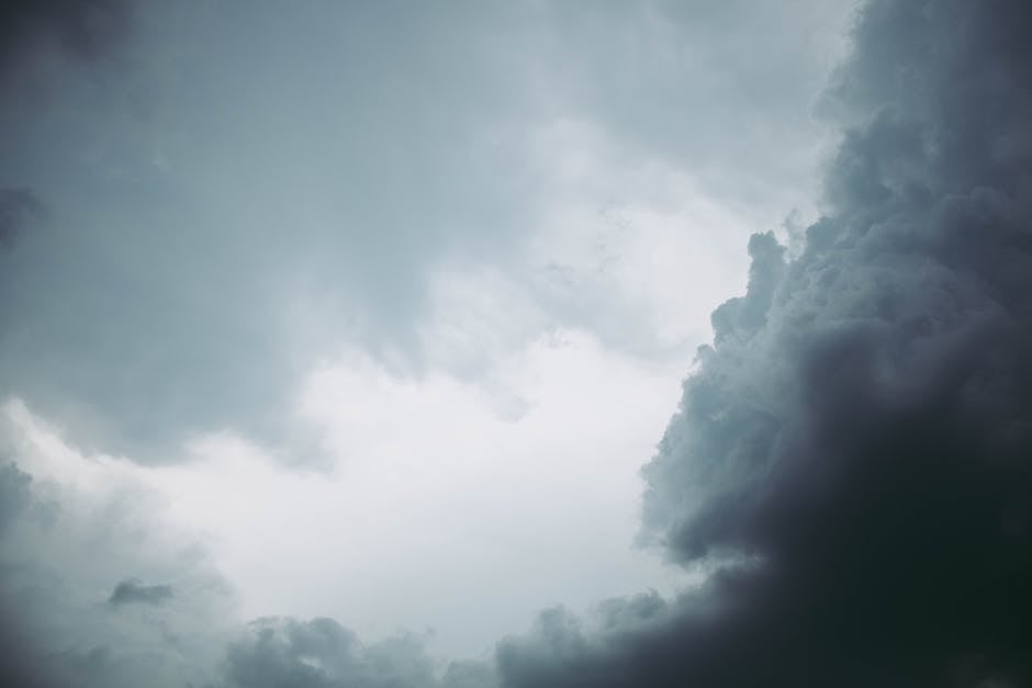 Waspada Hujan Ringan di Sukasari Bandung, Simak Prakiraan Cuaca Lengkapnya!